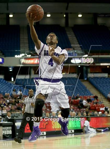 Thumbnail 1 in Sacramento vs Archbishop Mitty (CIF NorCal Regional D2 Final) photogallery.