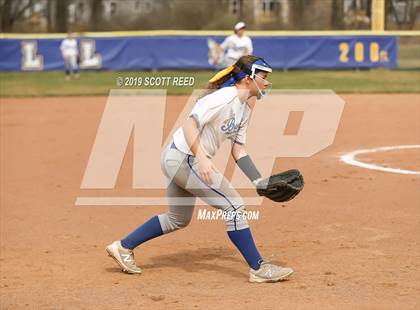 Thumbnail 1 in Worthington Kilbourne @ Olentangy photogallery.