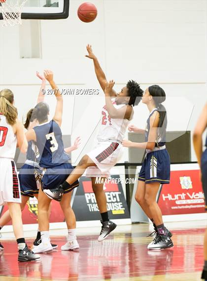 Thumbnail 1 in Catonsville @ Dulaney photogallery.