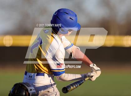Thumbnail 3 in Lake Dallas @ Brock photogallery.