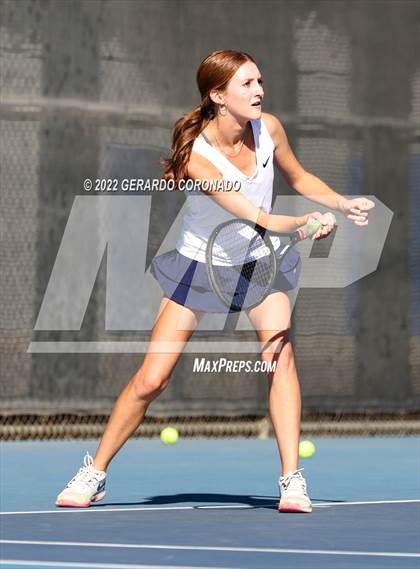 Thumbnail 3 in Central Catholic @ Sierra photogallery.