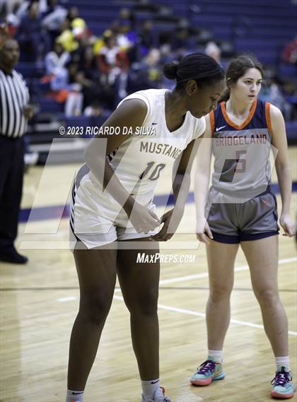Thumbnail 3 in Cypress Ranch vs Bridgeland photogallery.