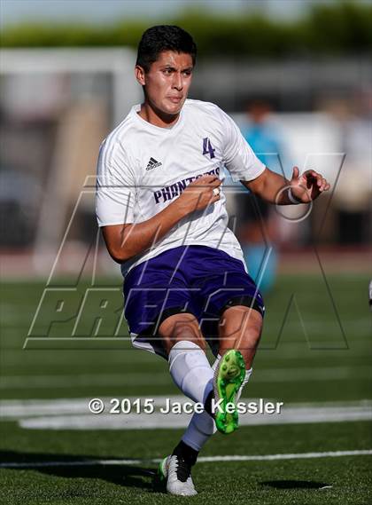 Thumbnail 2 in Canoga Park @ Cathedral  (CIF SoCal Regional D3 Final) photogallery.
