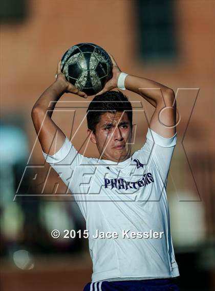 Thumbnail 2 in Canoga Park @ Cathedral  (CIF SoCal Regional D3 Final) photogallery.
