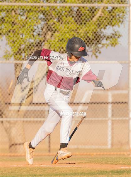 Thumbnail 2 in Tanque Verde @ Walden Grove photogallery.