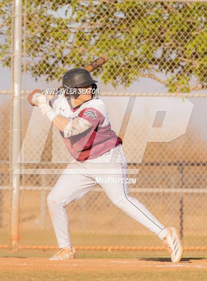 Thumbnail 1 in Tanque Verde @ Walden Grove photogallery.