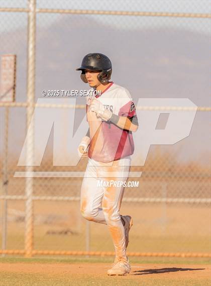 Thumbnail 2 in Tanque Verde @ Walden Grove photogallery.