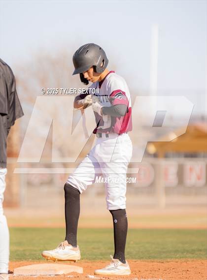 Thumbnail 2 in Tanque Verde @ Walden Grove photogallery.