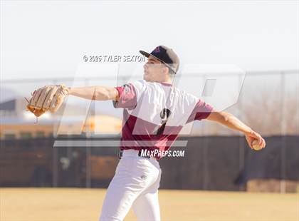 Thumbnail 3 in Tanque Verde @ Walden Grove photogallery.