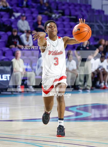 Thumbnail 2 in Centennial vs Lake Highlands (City of Palms Classic) photogallery.