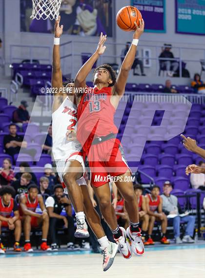Thumbnail 3 in Centennial vs Lake Highlands (City of Palms Classic) photogallery.