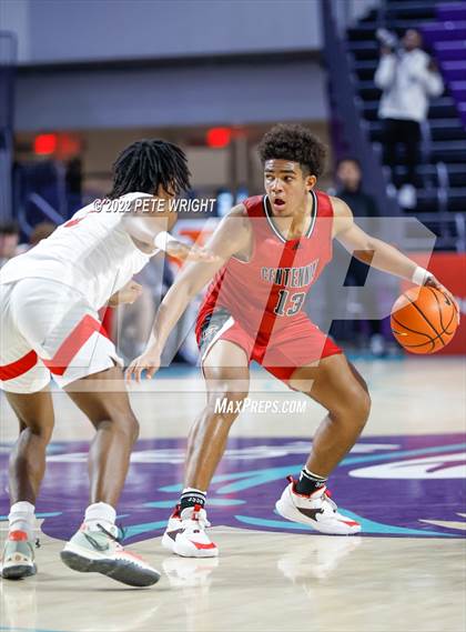 Thumbnail 1 in Centennial vs Lake Highlands (City of Palms Classic) photogallery.