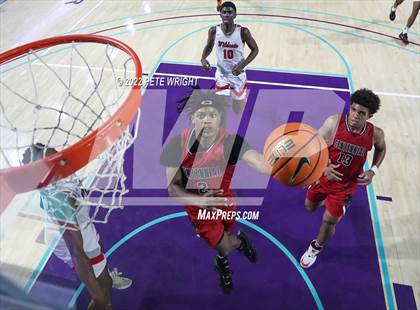 Thumbnail 3 in Centennial vs Lake Highlands (City of Palms Classic) photogallery.