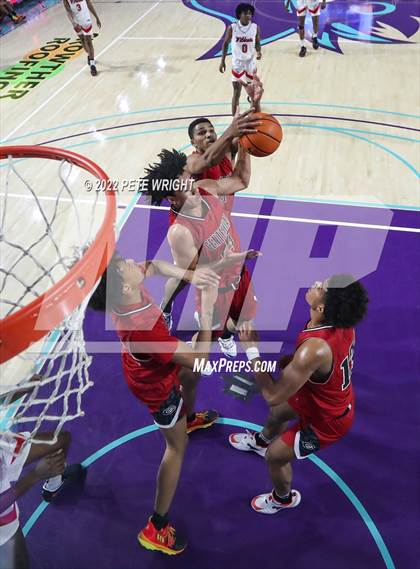Thumbnail 2 in Centennial vs Lake Highlands (City of Palms Classic) photogallery.