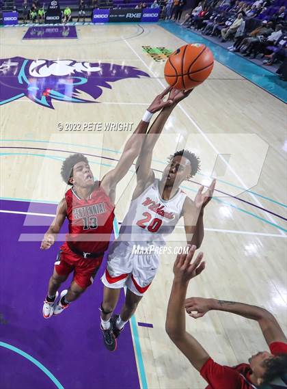 Thumbnail 1 in Centennial vs Lake Highlands (City of Palms Classic) photogallery.