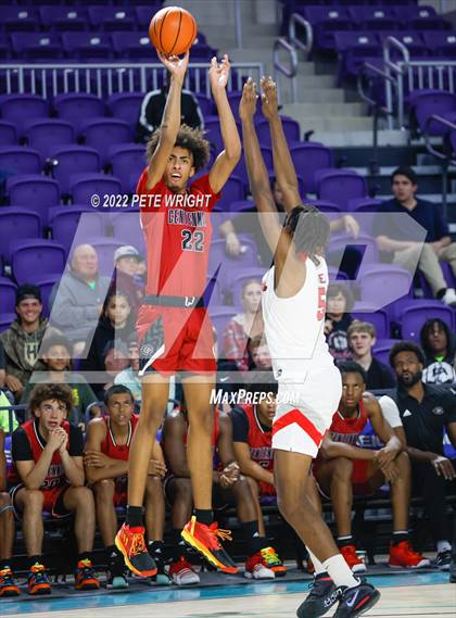 Thumbnail 2 in Centennial vs Lake Highlands (City of Palms Classic) photogallery.
