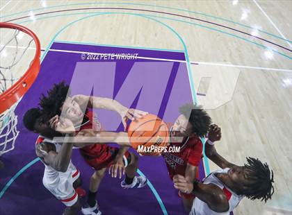 Thumbnail 2 in Centennial vs Lake Highlands (City of Palms Classic) photogallery.