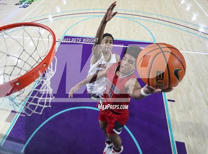 Thumbnail 2 in Centennial vs Lake Highlands (City of Palms Classic) photogallery.