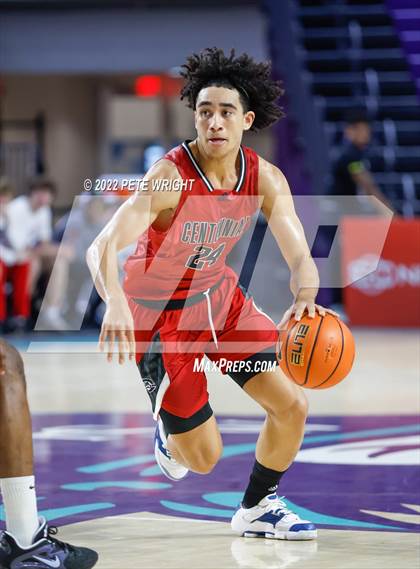 Thumbnail 1 in Centennial vs Lake Highlands (City of Palms Classic) photogallery.