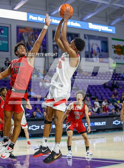 Thumbnail 2 in Centennial vs Lake Highlands (City of Palms Classic) photogallery.