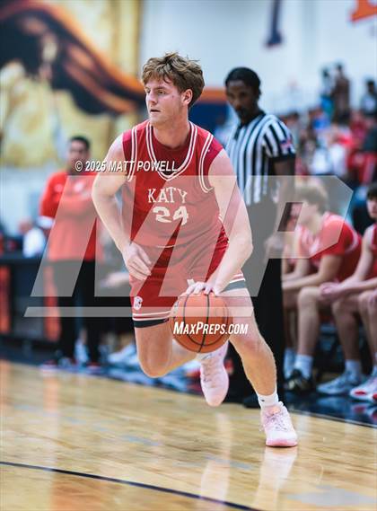 Thumbnail 2 in Katy @ Seven Lakes photogallery.