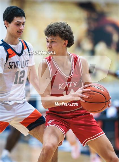 Thumbnail 3 in Katy @ Seven Lakes photogallery.