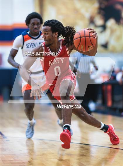 Thumbnail 2 in Katy @ Seven Lakes photogallery.