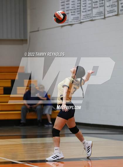 Thumbnail 3 in Perrin-Whitt @ Petrolia photogallery.