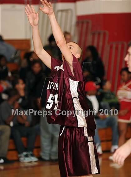 Thumbnail 1 in East Lyme @ Stratford (Merit Insurance Classic) photogallery.