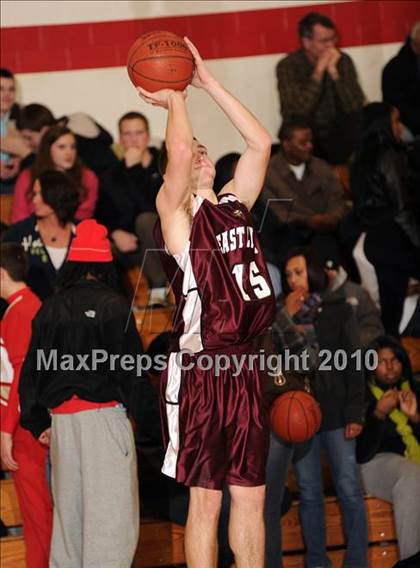 Thumbnail 1 in East Lyme @ Stratford (Merit Insurance Classic) photogallery.