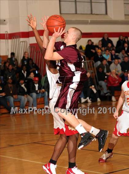 Thumbnail 3 in East Lyme @ Stratford (Merit Insurance Classic) photogallery.