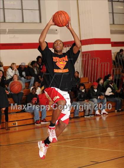 Thumbnail 2 in East Lyme @ Stratford (Merit Insurance Classic) photogallery.