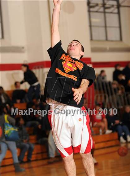 Thumbnail 2 in East Lyme @ Stratford (Merit Insurance Classic) photogallery.