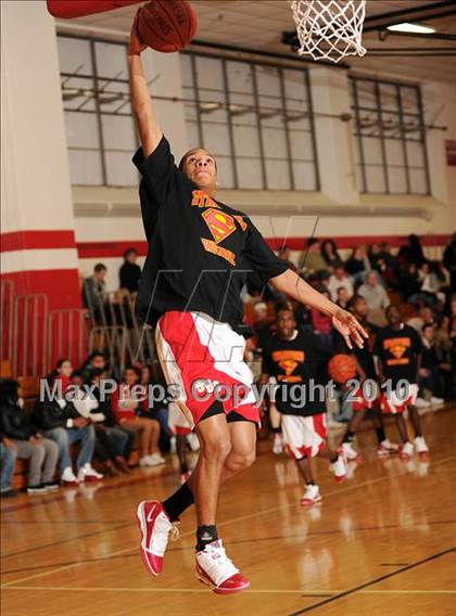 Thumbnail 1 in East Lyme @ Stratford (Merit Insurance Classic) photogallery.