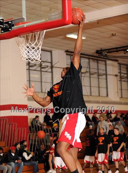 Thumbnail 2 in East Lyme @ Stratford (Merit Insurance Classic) photogallery.