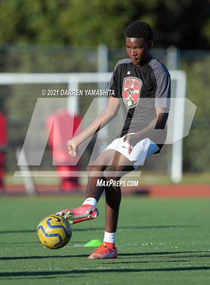 Thumbnail 3 in Pinole Valley @ Salesian College Preparatory photogallery.