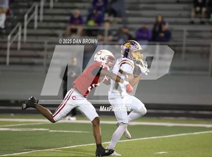 Thumbnail 1 in Carthage vs. Sanger (UIL 4A D2 Football Area) photogallery.