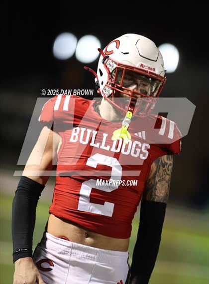 Thumbnail 1 in Carthage vs. Sanger (UIL 4A D2 Football Area) photogallery.