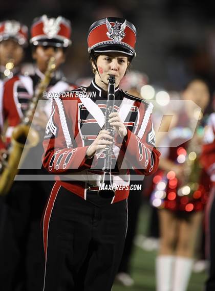 Thumbnail 2 in Carthage vs. Sanger (UIL 4A D2 Football Area) photogallery.