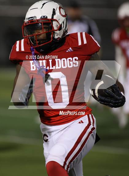 Thumbnail 1 in Carthage vs. Sanger (UIL 4A D2 Football Area) photogallery.