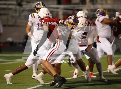 Thumbnail 1 in Carthage vs. Sanger (UIL 4A D2 Football Area) photogallery.