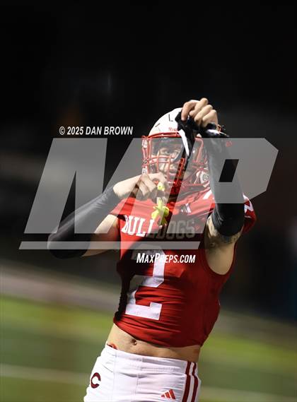 Thumbnail 3 in Carthage vs. Sanger (UIL 4A D2 Football Area) photogallery.