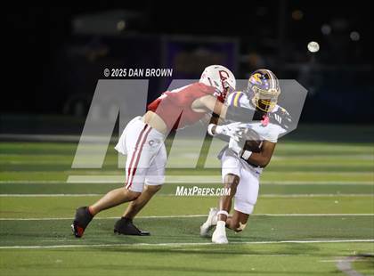 Thumbnail 2 in Carthage vs. Sanger (UIL 4A D2 Football Area) photogallery.
