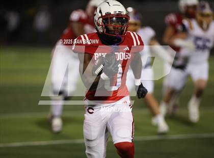 Thumbnail 3 in Carthage vs. Sanger (UIL 4A D2 Football Area) photogallery.