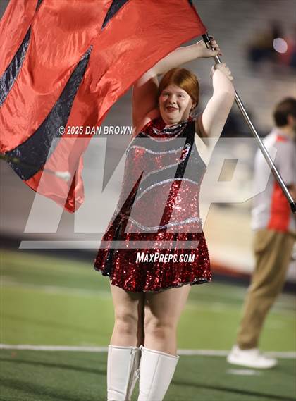 Thumbnail 3 in Carthage vs. Sanger (UIL 4A D2 Football Area) photogallery.