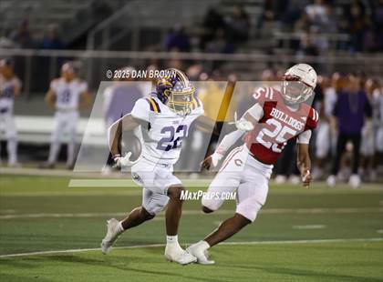 Thumbnail 2 in Carthage vs. Sanger (UIL 4A D2 Football Area) photogallery.