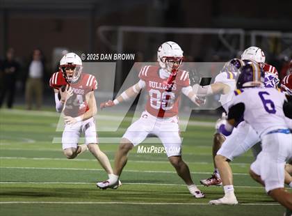 Thumbnail 2 in Carthage vs. Sanger (UIL 4A D2 Football Area) photogallery.