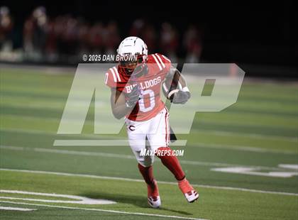Thumbnail 2 in Carthage vs. Sanger (UIL 4A D2 Football Area) photogallery.