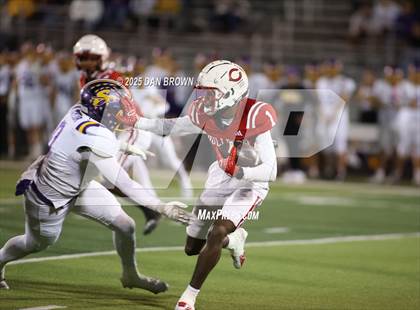 Thumbnail 3 in Carthage vs. Sanger (UIL 4A D2 Football Area) photogallery.