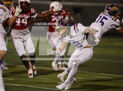 Thumbnail 3 in Carthage vs. Sanger (UIL 4A D2 Football Area) photogallery.